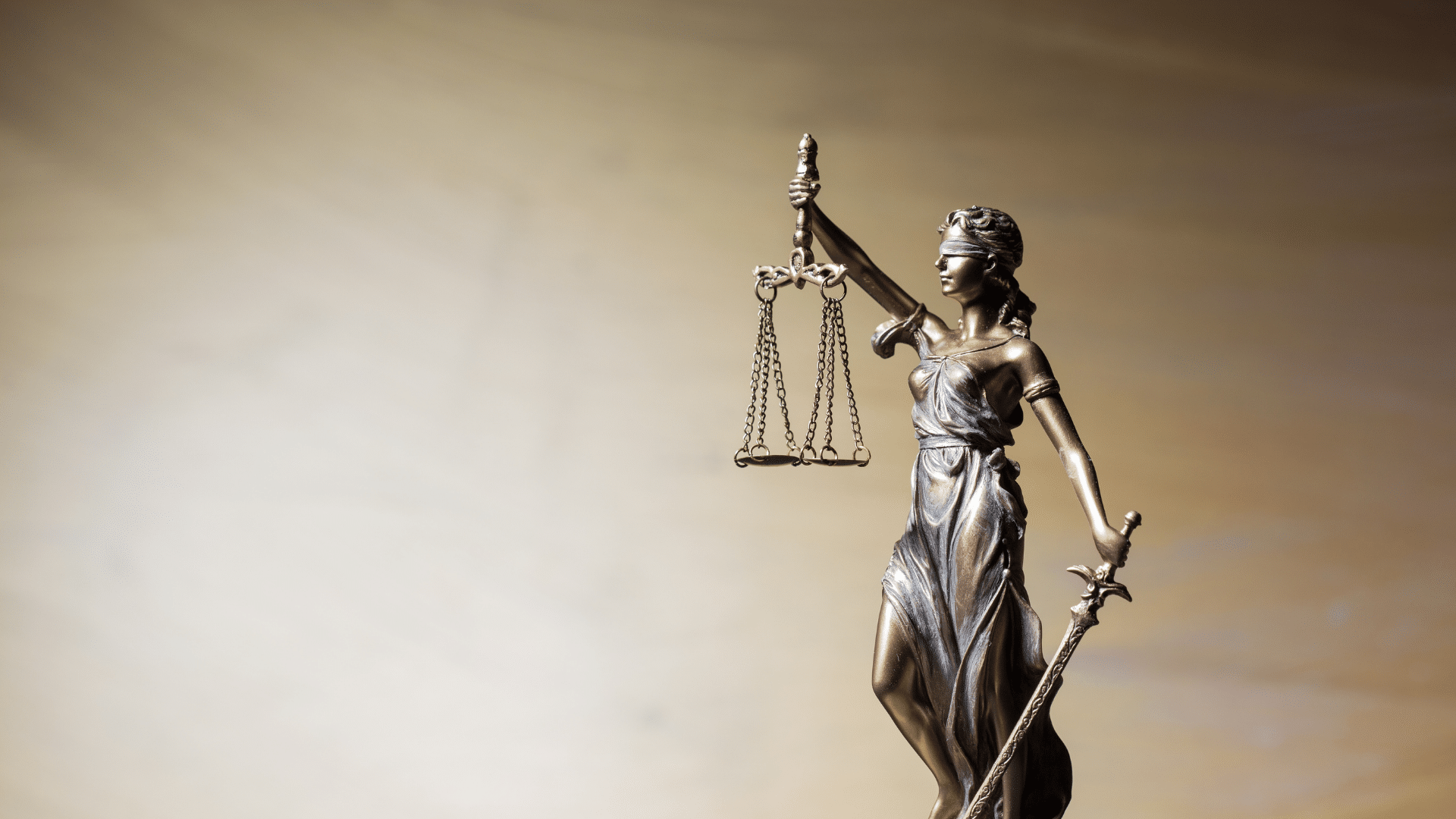 Liste complete des 11 cabinets d'avocats français à Dubai