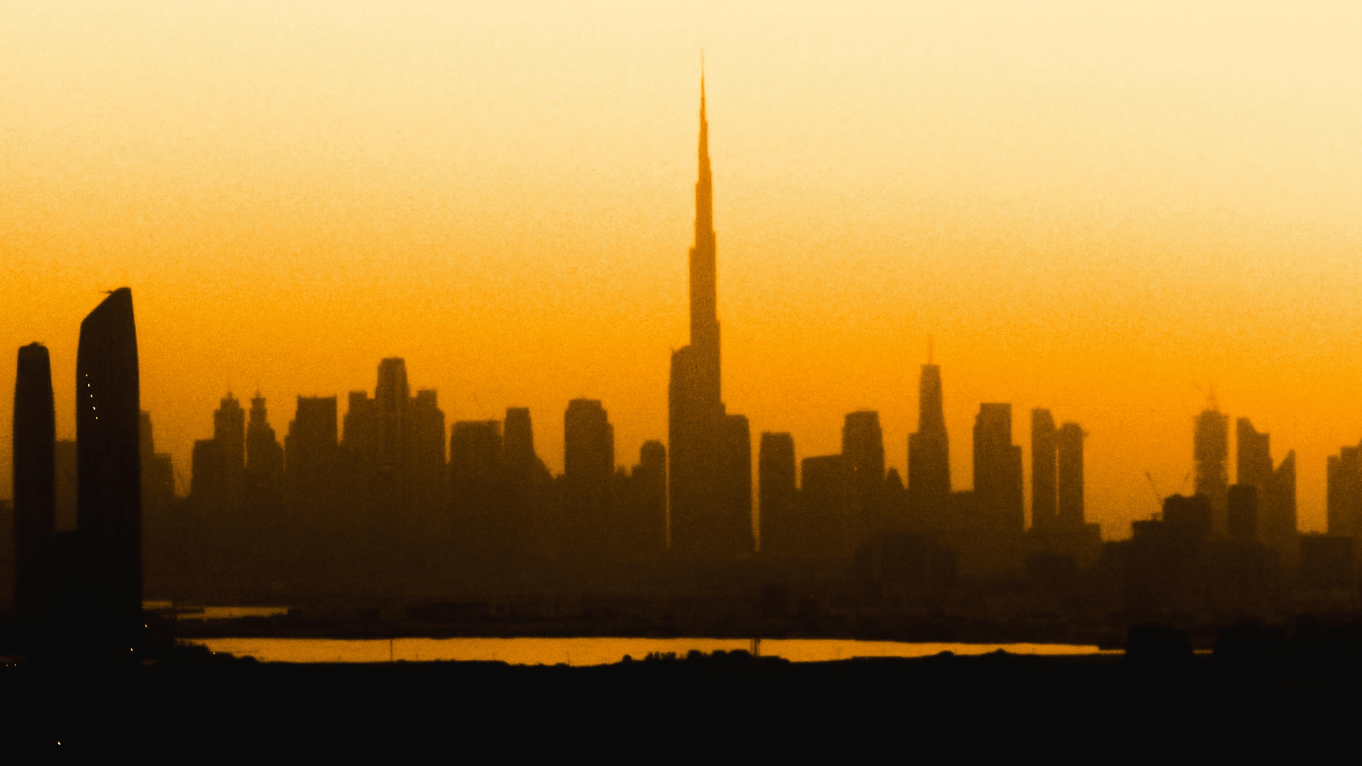 Dubai landscape at sunset, Émirats arabes unis